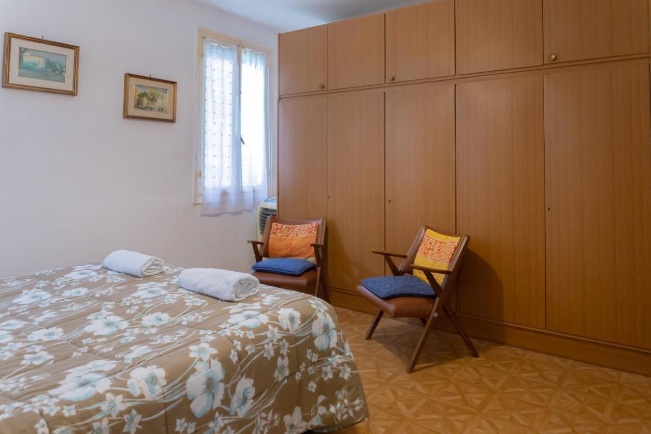 Апартаменты Renato House Венеция Экстерьер фото